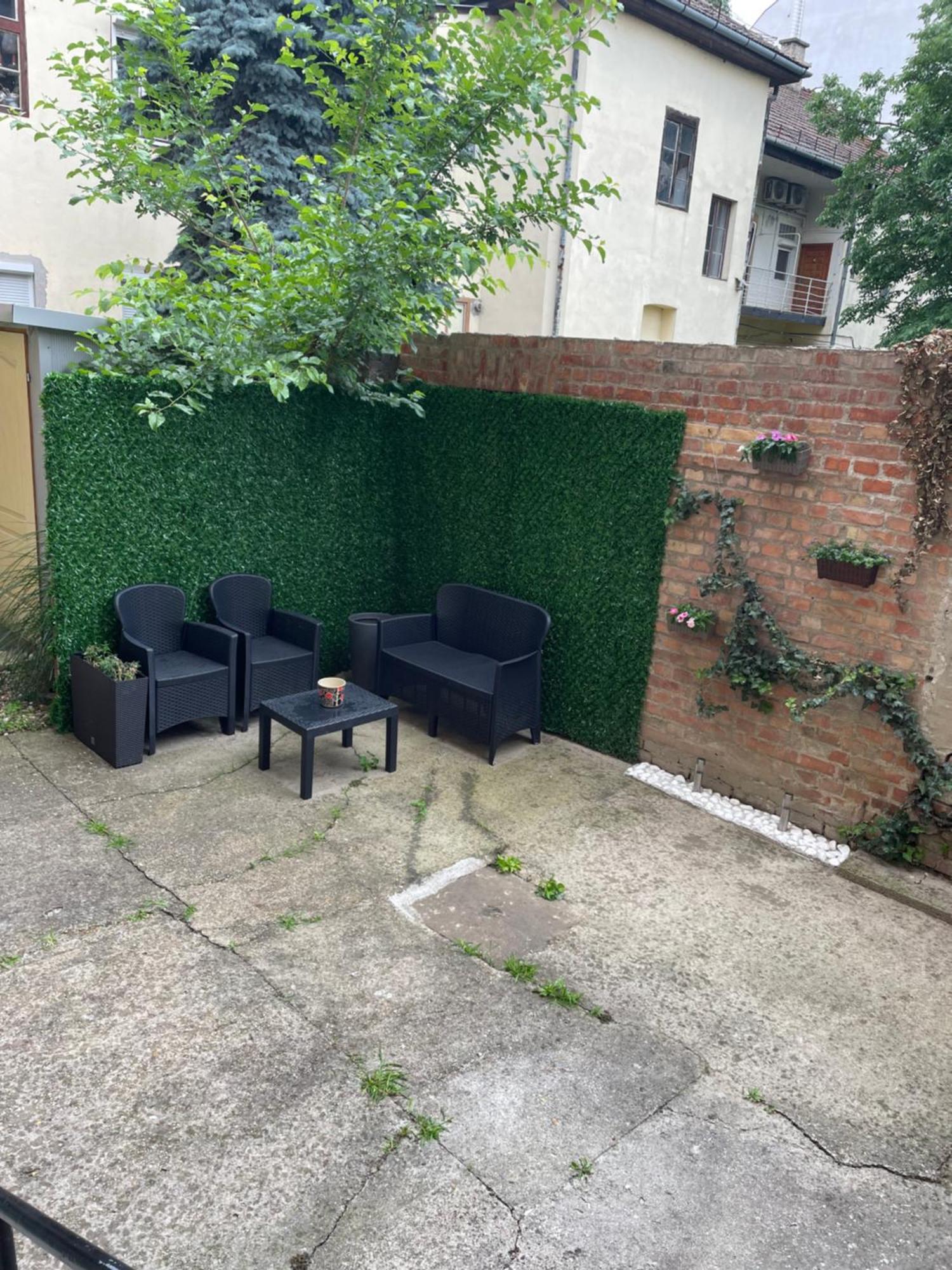 Apartman Mercedes Szeged Luaran gambar